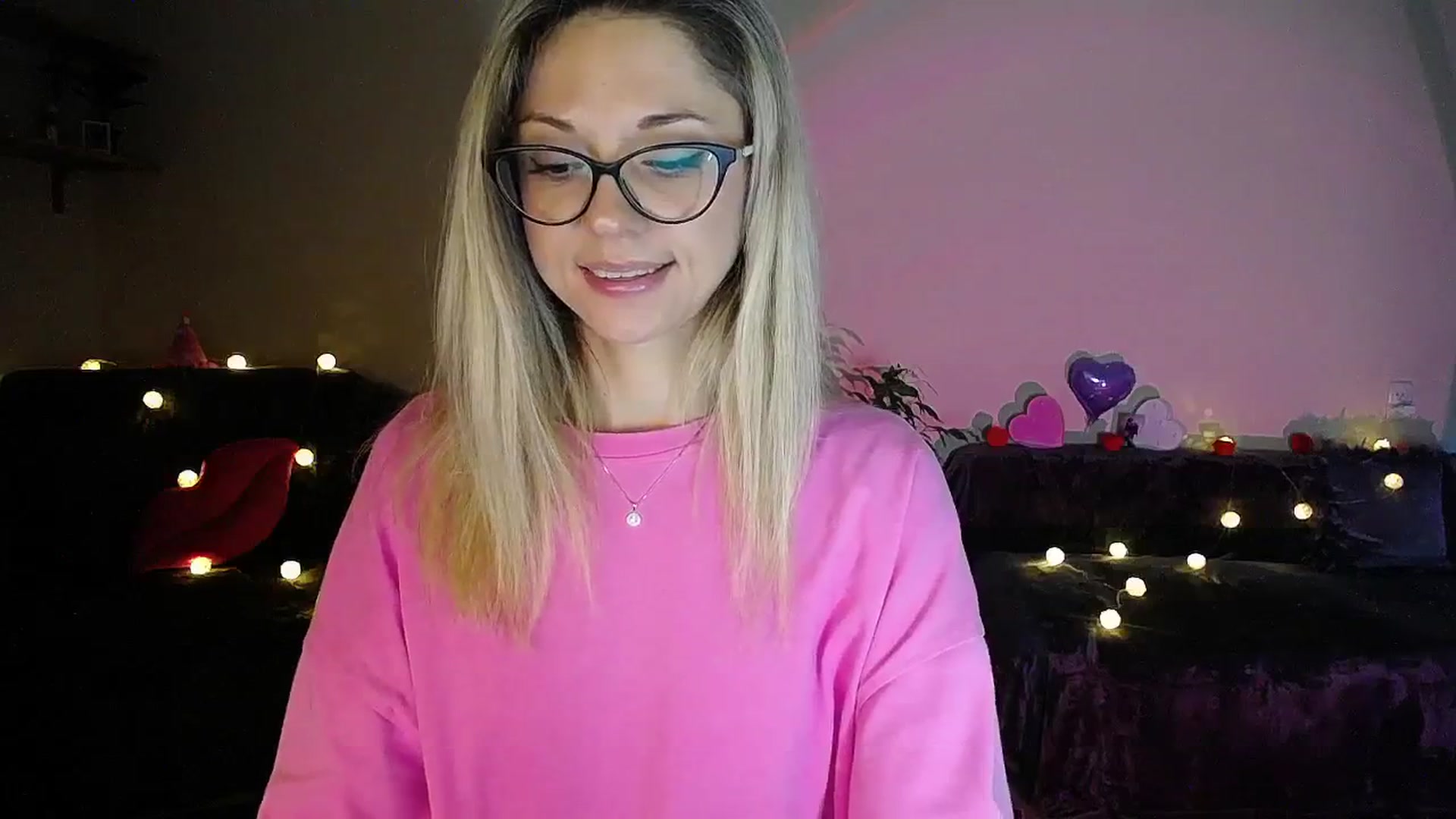 Gallery image thumbnail from Sunshine_alis's myfreecams stream on, 07/29/2025, 18:22 image 7 of 20