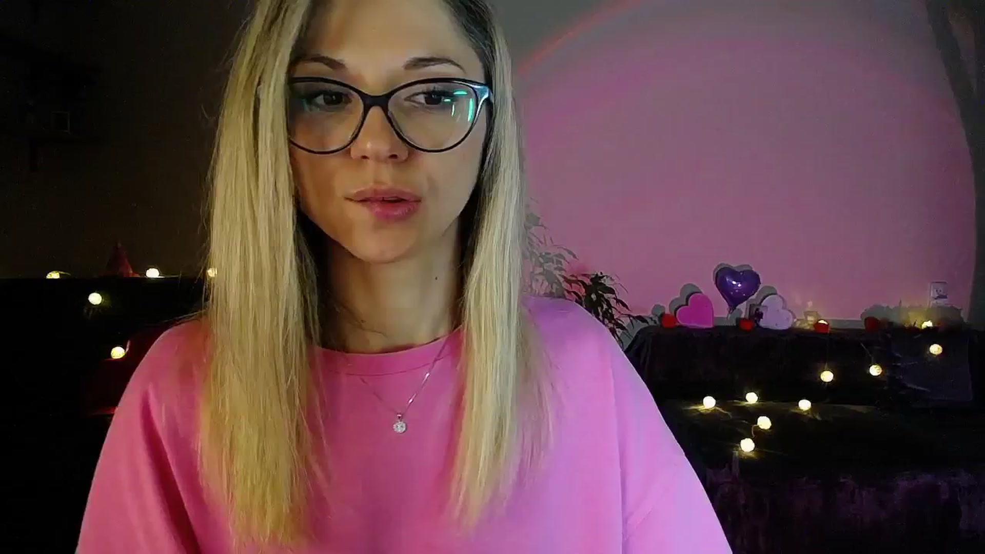 Gallery image thumbnail from Sunshine_alis's myfreecams stream on, 07/29/2025, 18:47 image 5 of 20