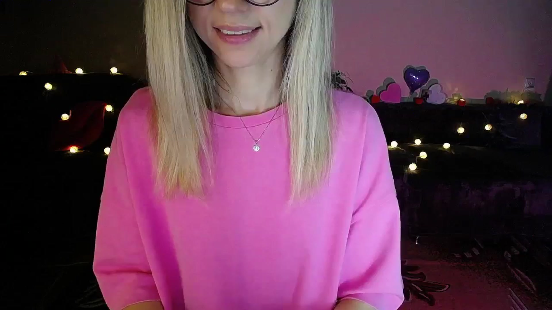 Gallery image thumbnail from Sunshine_alis's myfreecams stream on, 07/29/2025, 18:47 image 16 of 20