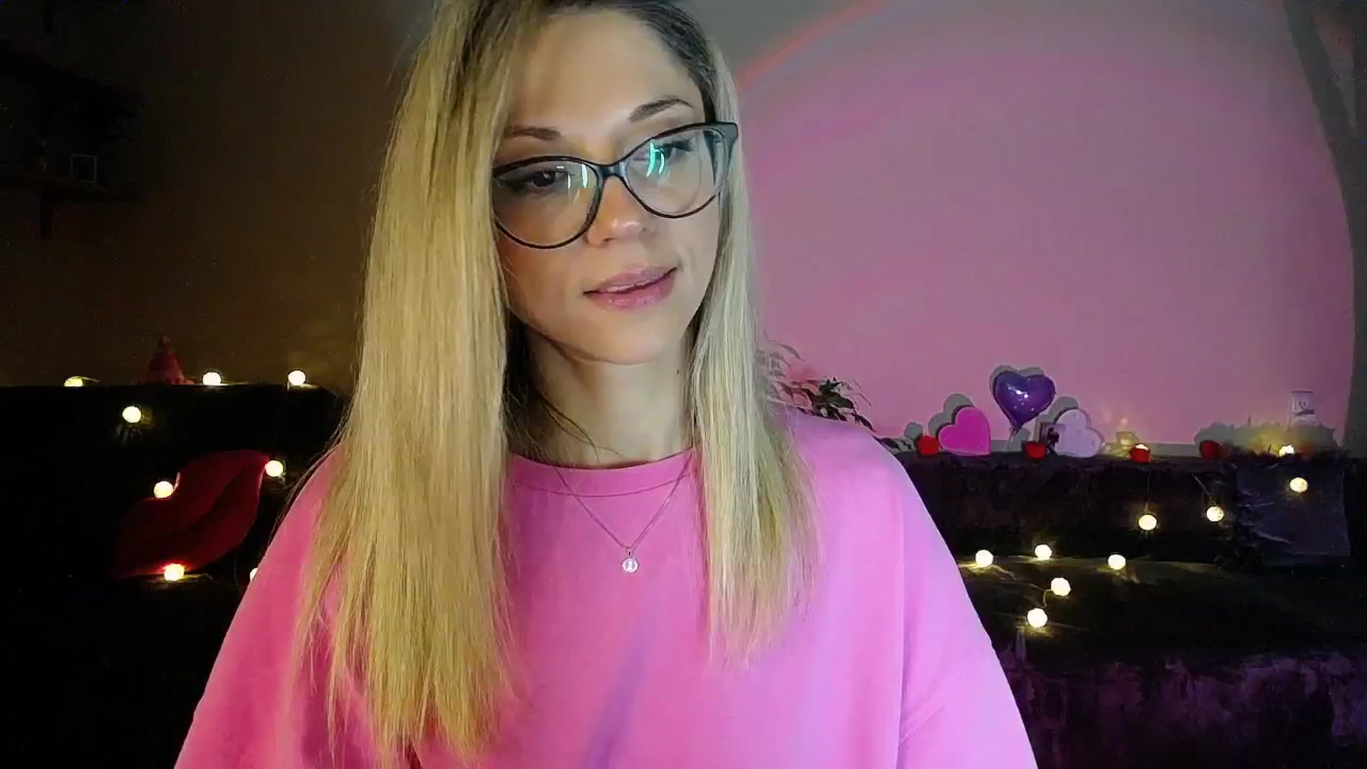 Gallery image thumbnail from Sunshine_alis's myfreecams stream on, 07/29/2025, 18:47 image 6 of 20