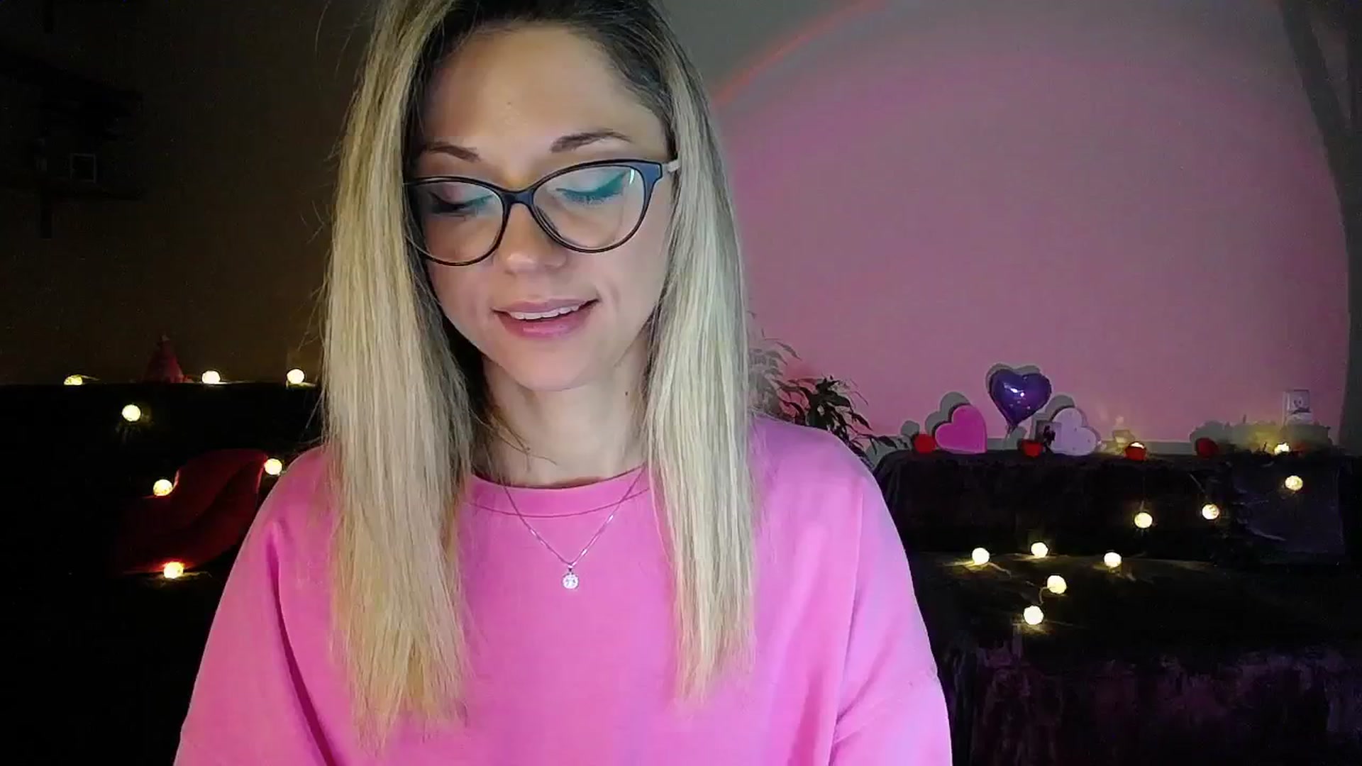 Gallery image thumbnail from Sunshine_alis's myfreecams stream on, 07/29/2025, 18:47 image 4 of 20