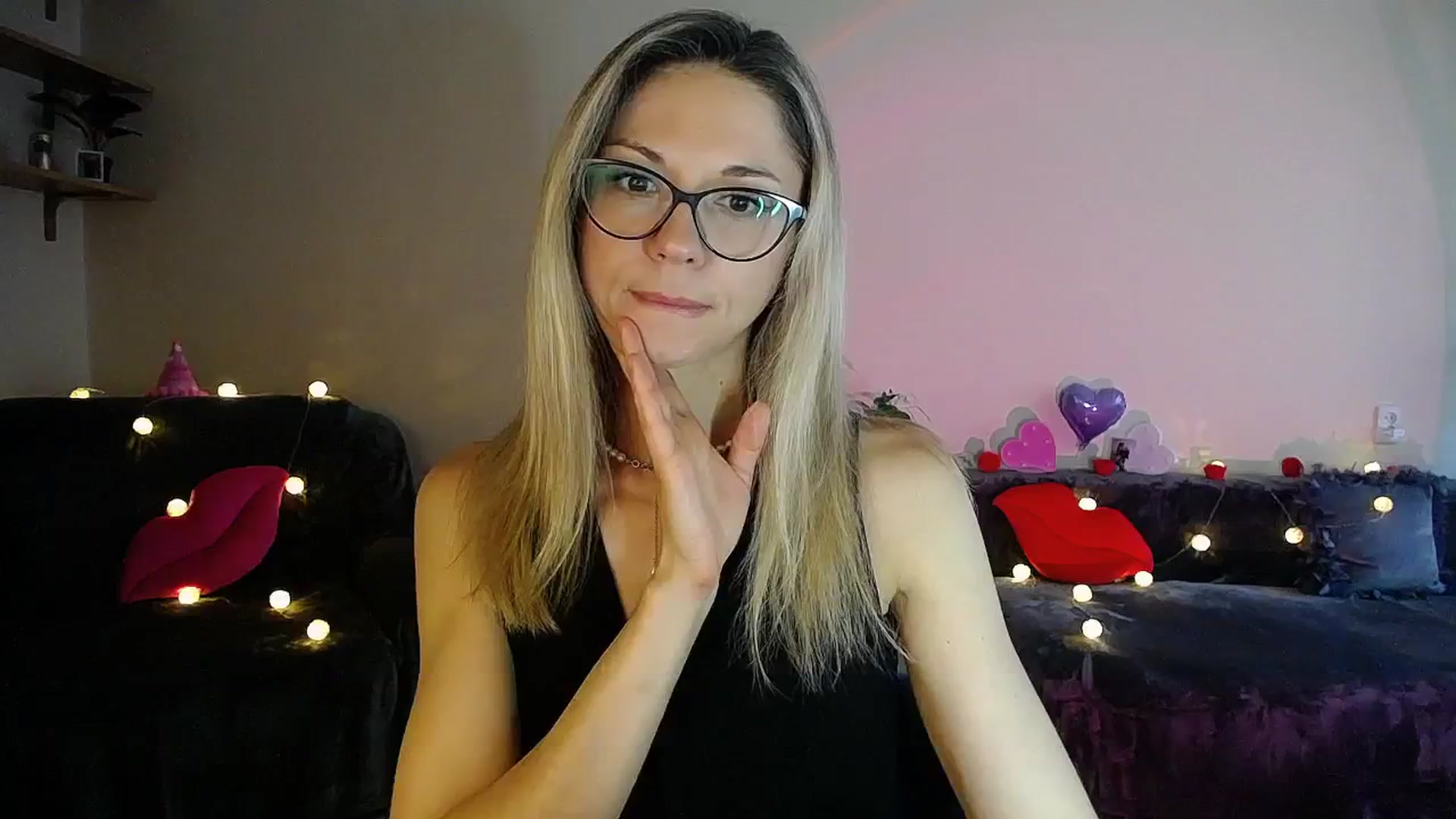 Gallery image thumbnail from Sunshine_alis's myfreecams stream on, 07/30/2025, 17:44 image 5 of 20