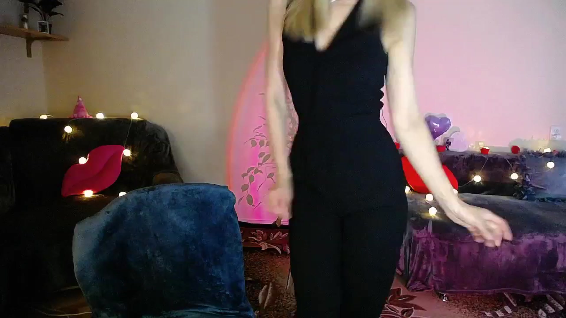 Gallery image thumbnail from Sunshine_alis's myfreecams stream on, 07/30/2025, 17:44 image 17 of 20
