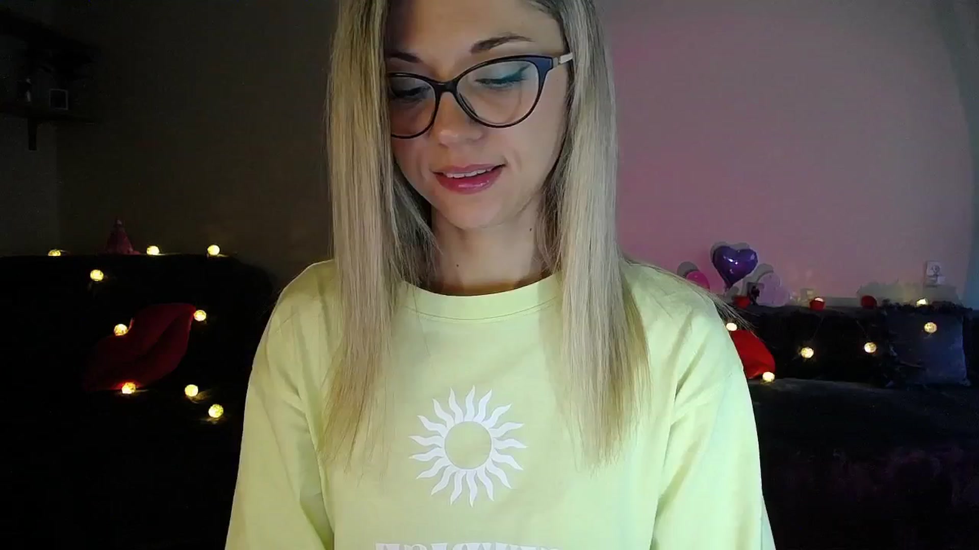 Gallery image thumbnail from Sunshine_alis's myfreecams stream on, 07/31/2025, 18:16 image 2 of 20