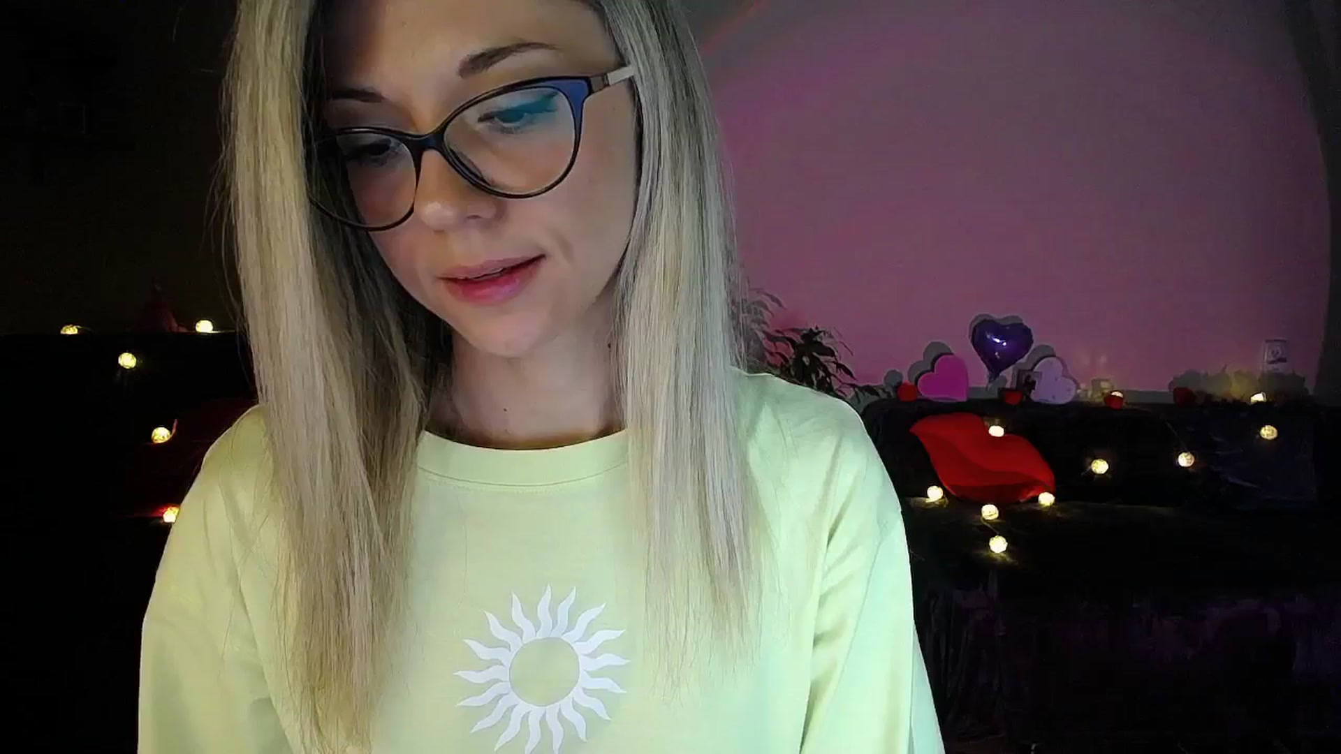 Gallery image thumbnail from Sunshine_alis's myfreecams stream on, 07/31/2025, 19:04 image 1 of 20