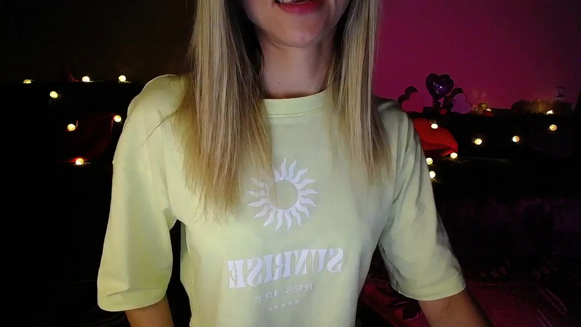 Gallery image thumbnail from Sunshine_alis's myfreecams stream on, 07/31/2025, 19:04 image 18 of 20