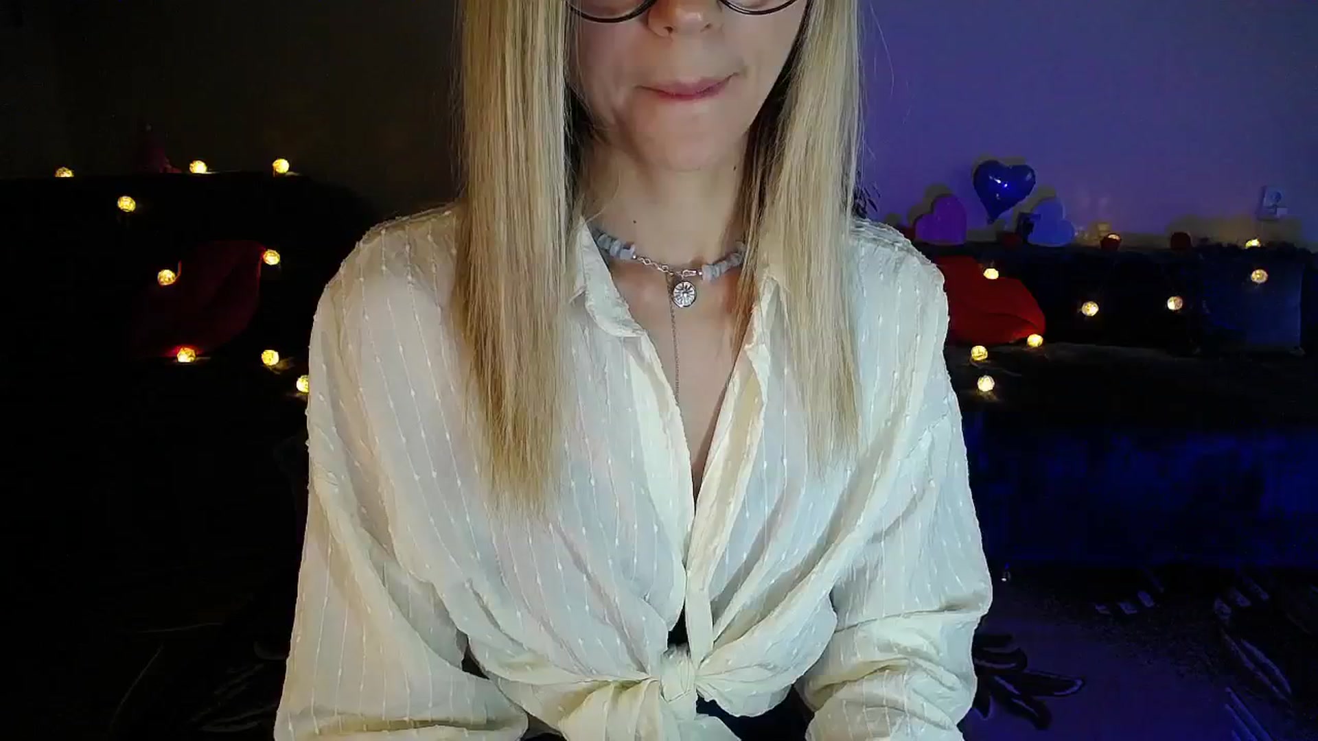 Gallery image thumbnail from Sunshine_alis's myfreecams stream on, 08/01/2025, 17:32 image 18 of 20