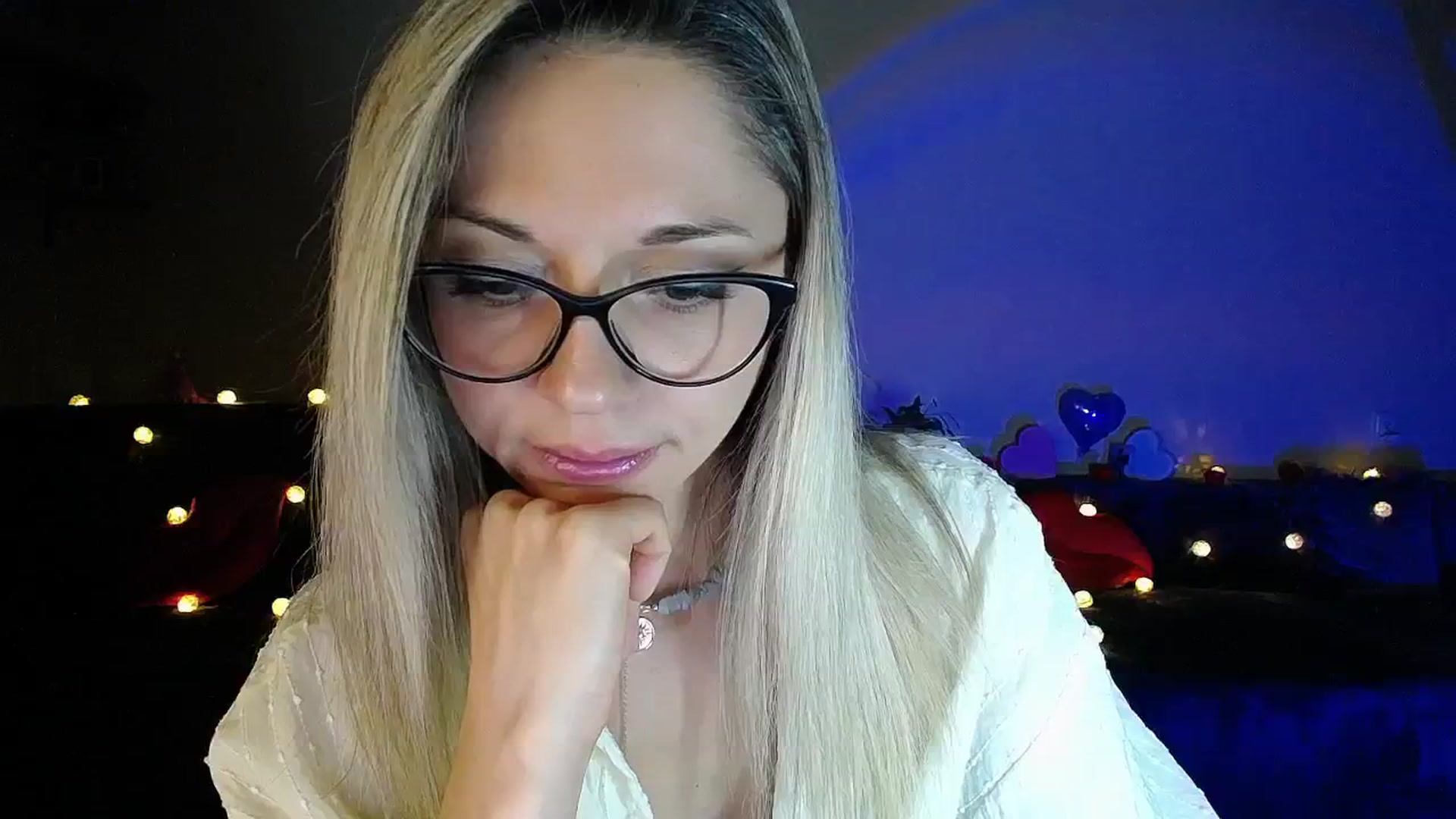 Gallery image thumbnail from Sunshine_alis's myfreecams stream on, 08/01/2025, 18:50 image 6 of 20