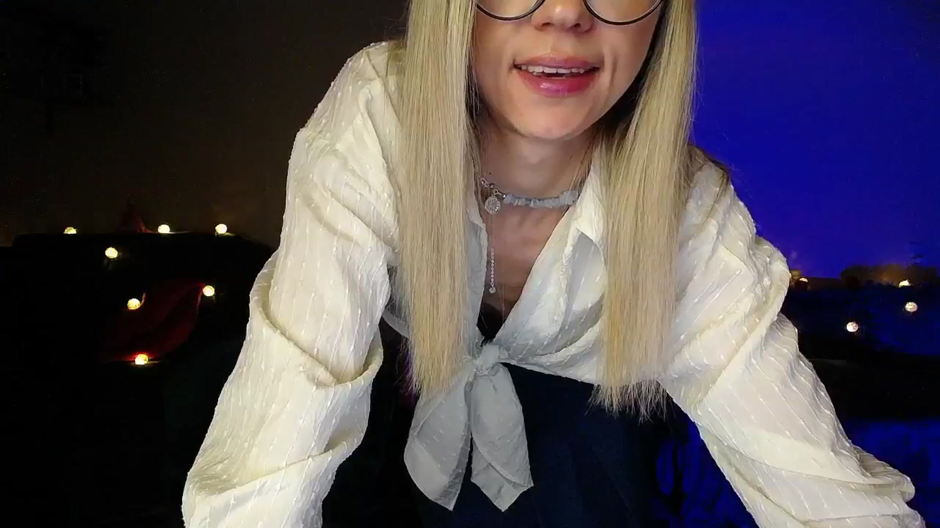 Gallery image thumbnail from Sunshine_alis's myfreecams stream on, 08/01/2025, 18:50 image 13 of 20