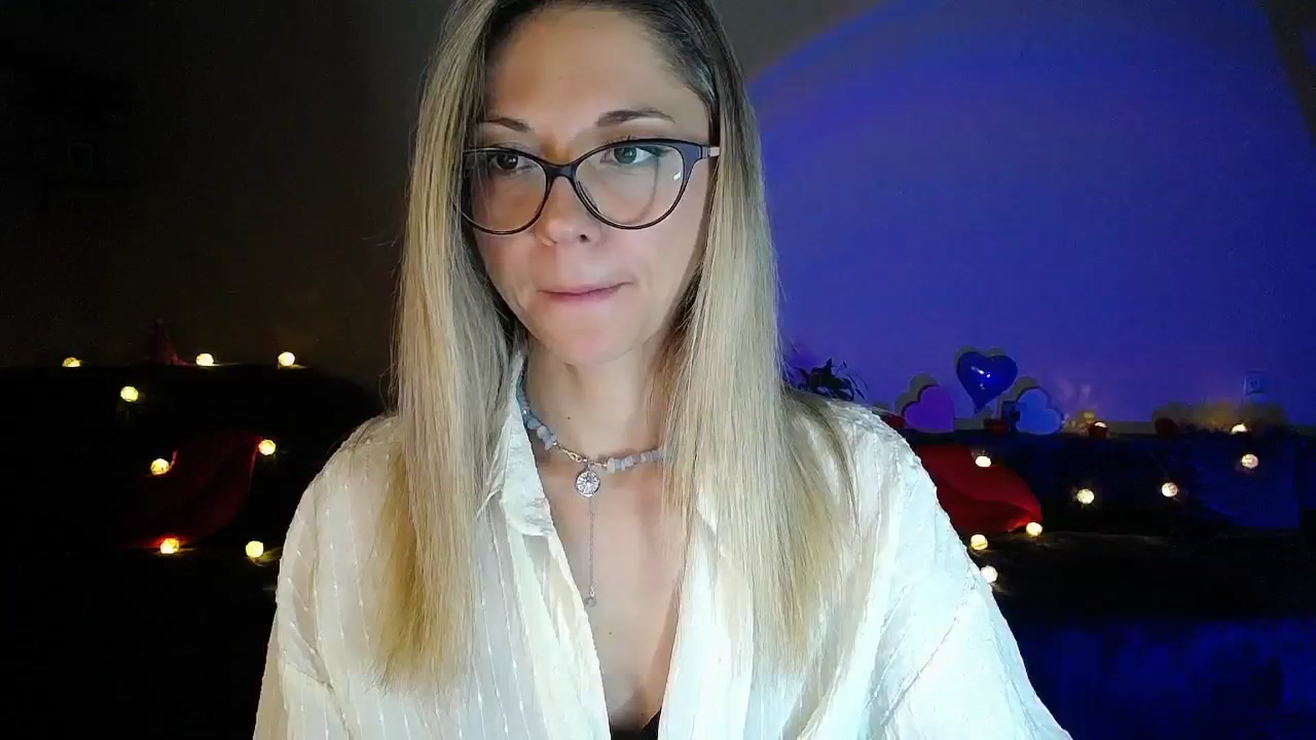 Gallery image thumbnail from Sunshine_alis's myfreecams stream on, 08/01/2025, 18:50 image 5 of 20
