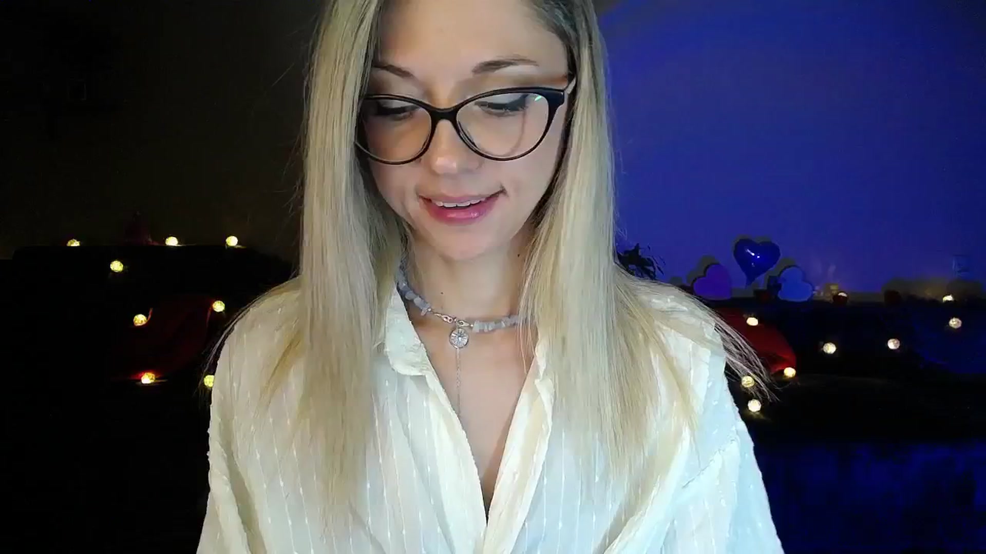Gallery image thumbnail from Sunshine_alis's myfreecams stream on, 08/01/2025, 18:50 image 16 of 20