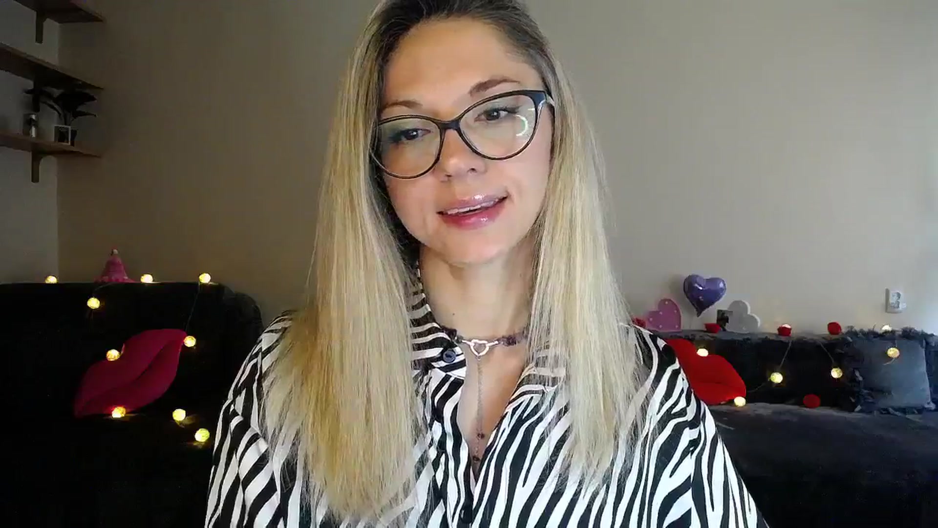 Gallery image thumbnail from Sunshine_alis's myfreecams stream on, 08/04/2025, 15:22 image 15 of 20