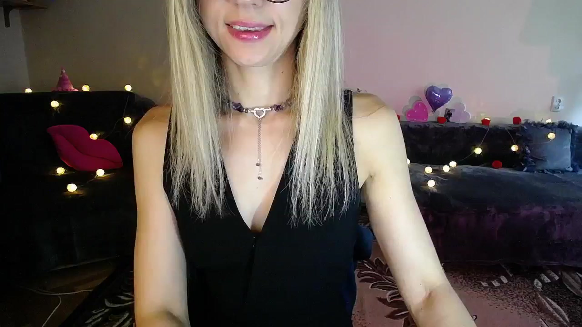 Gallery image thumbnail from Sunshine_alis's myfreecams stream on, 08/06/2025, 16:05 image 12 of 20