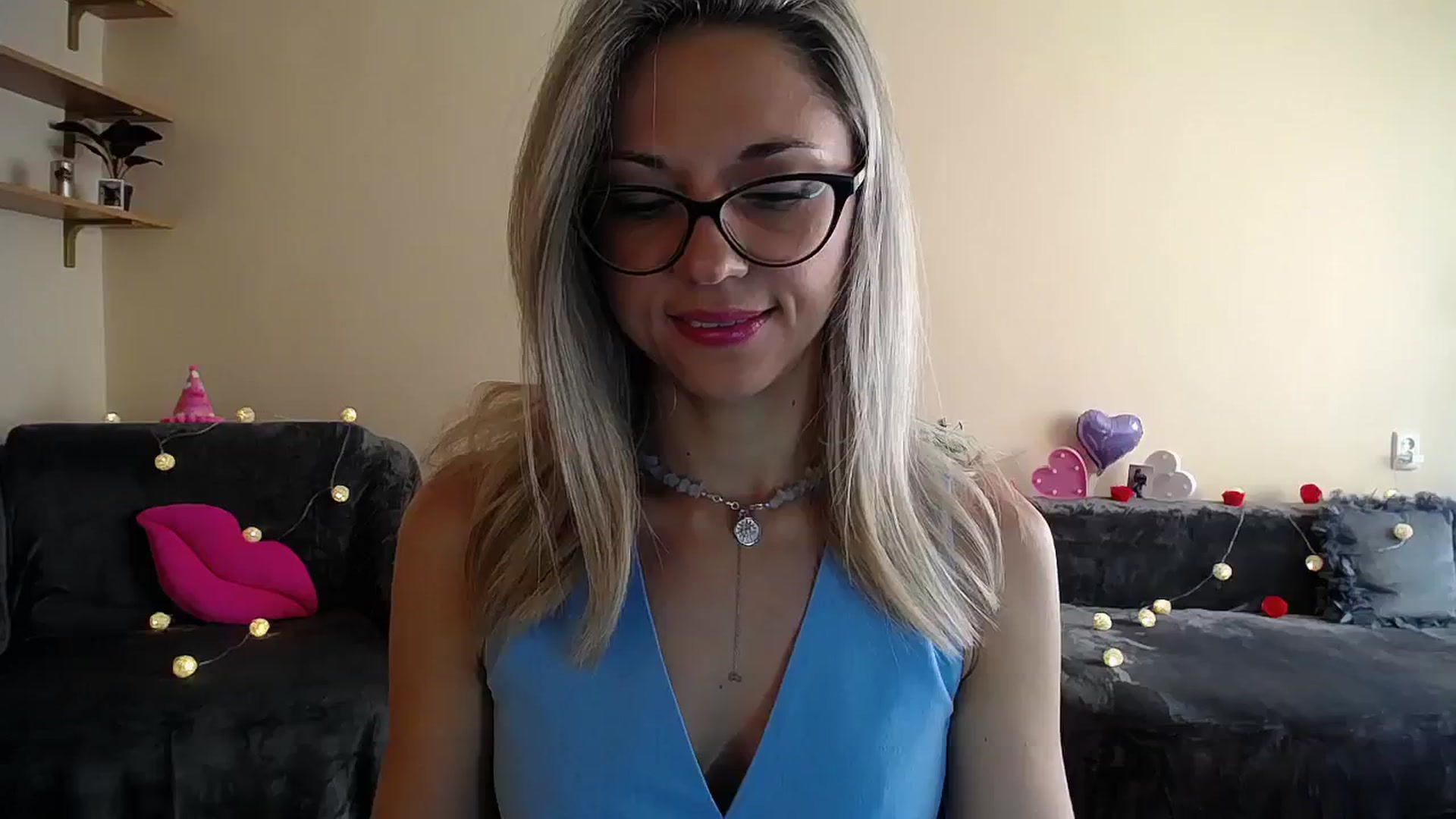 Gallery image thumbnail from Sunshine_alis's myfreecams stream on, 08/09/2025, 16:30 image 5 of 20
