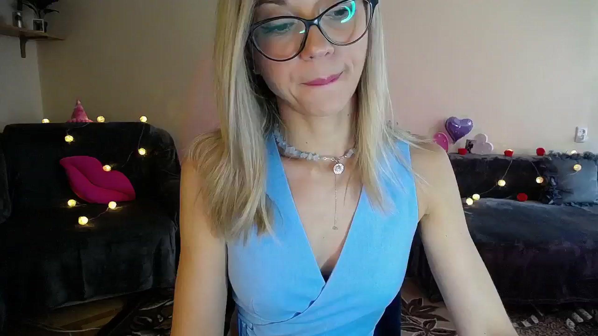 Gallery image thumbnail from Sunshine_alis's myfreecams stream on, 08/09/2025, 16:30 image 17 of 20