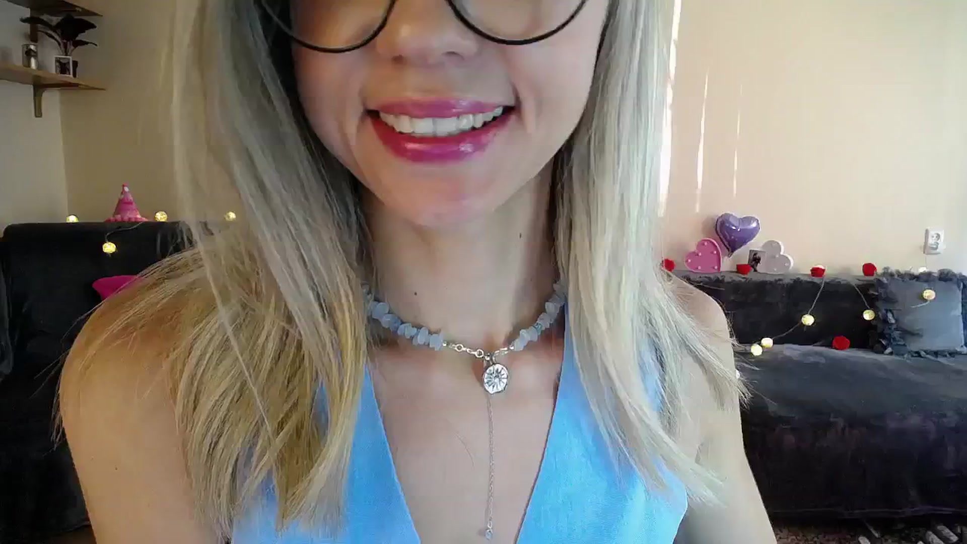 Gallery image thumbnail from Sunshine_alis's myfreecams stream on, 08/09/2025, 16:30 image 15 of 20
