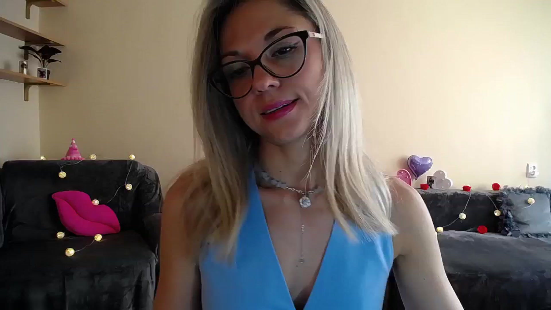 Gallery image thumbnail from Sunshine_alis's myfreecams stream on, 08/09/2025, 16:30 image 7 of 20