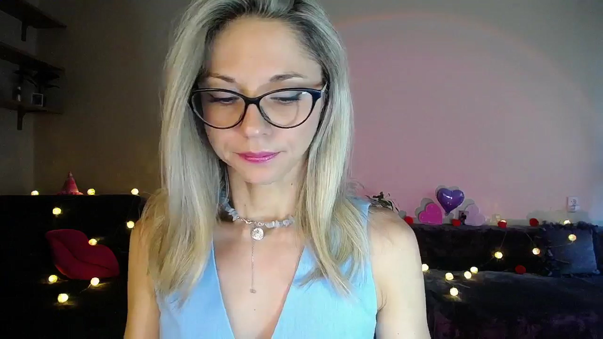 Gallery image thumbnail from Sunshine_alis's myfreecams stream on, 08/09/2025, 17:12 image 10 of 20