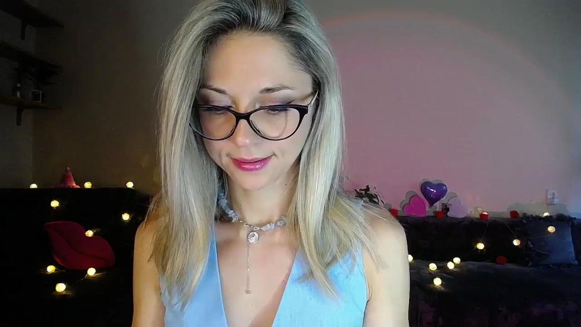 Gallery image thumbnail from Sunshine_alis's myfreecams stream on, 08/09/2025, 17:12 image 15 of 20