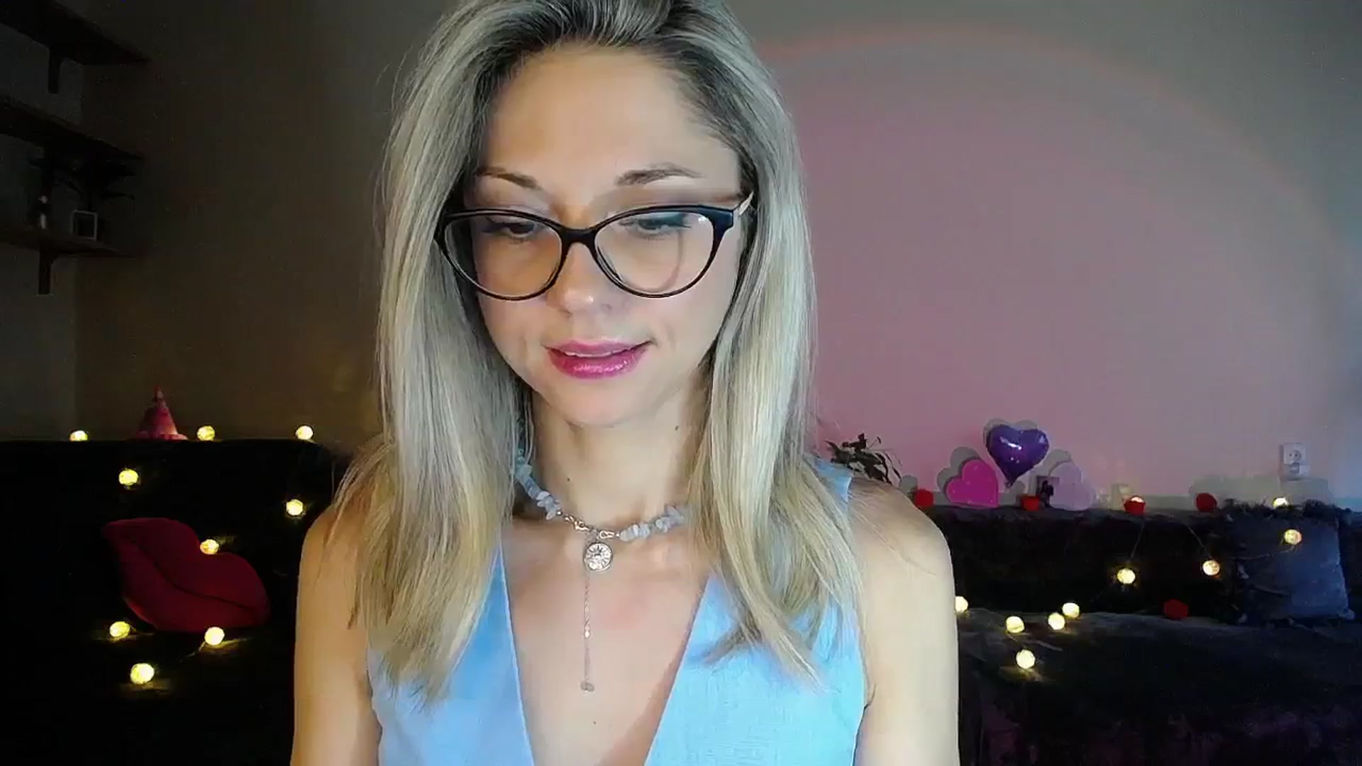 Gallery image thumbnail from Sunshine_alis's myfreecams stream on, 08/09/2025, 17:12 image 12 of 20