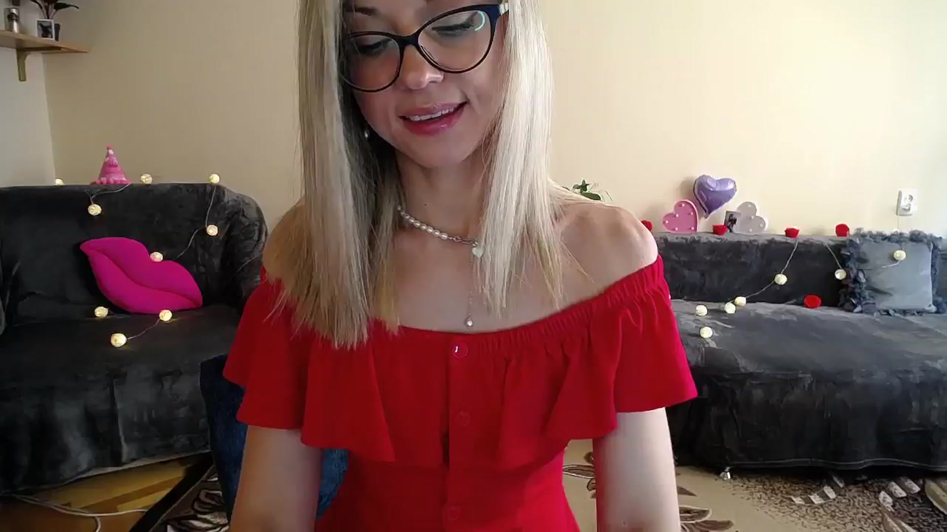 Gallery image thumbnail from Sunshine_alis's myfreecams stream on, 08/12/2025, 16:03 image 12 of 20