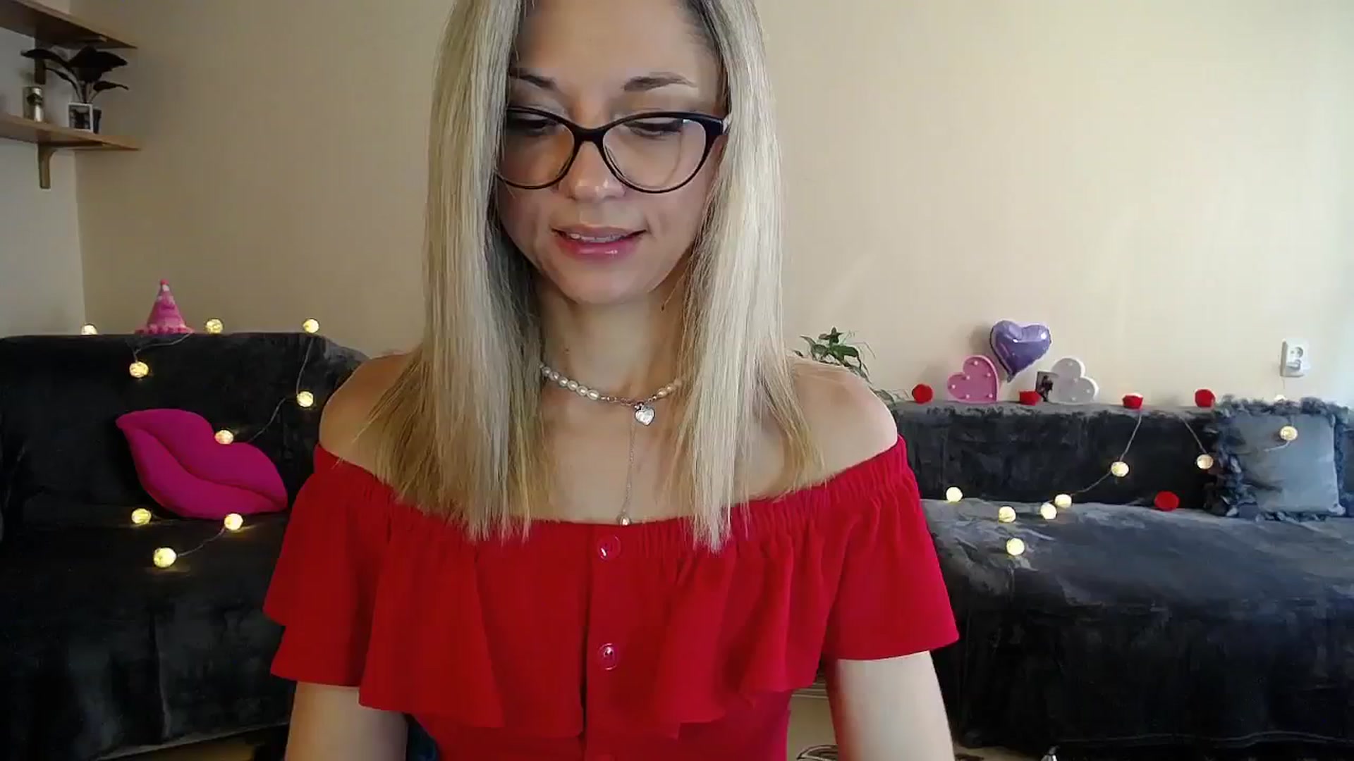 Gallery image thumbnail from Sunshine_alis's myfreecams stream on, 08/12/2025, 16:03 image 20 of 20