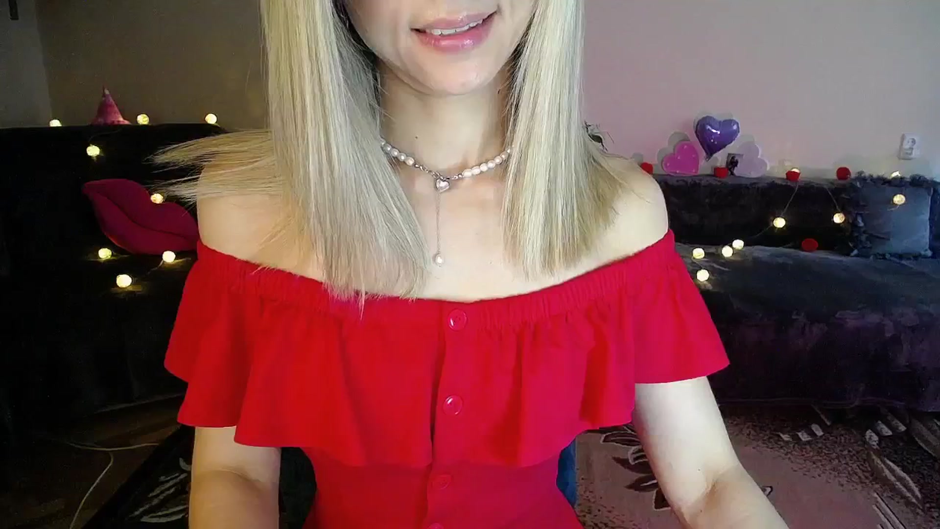 Gallery image thumbnail from Sunshine_alis's myfreecams stream on, 08/12/2025, 17:00 image 6 of 20