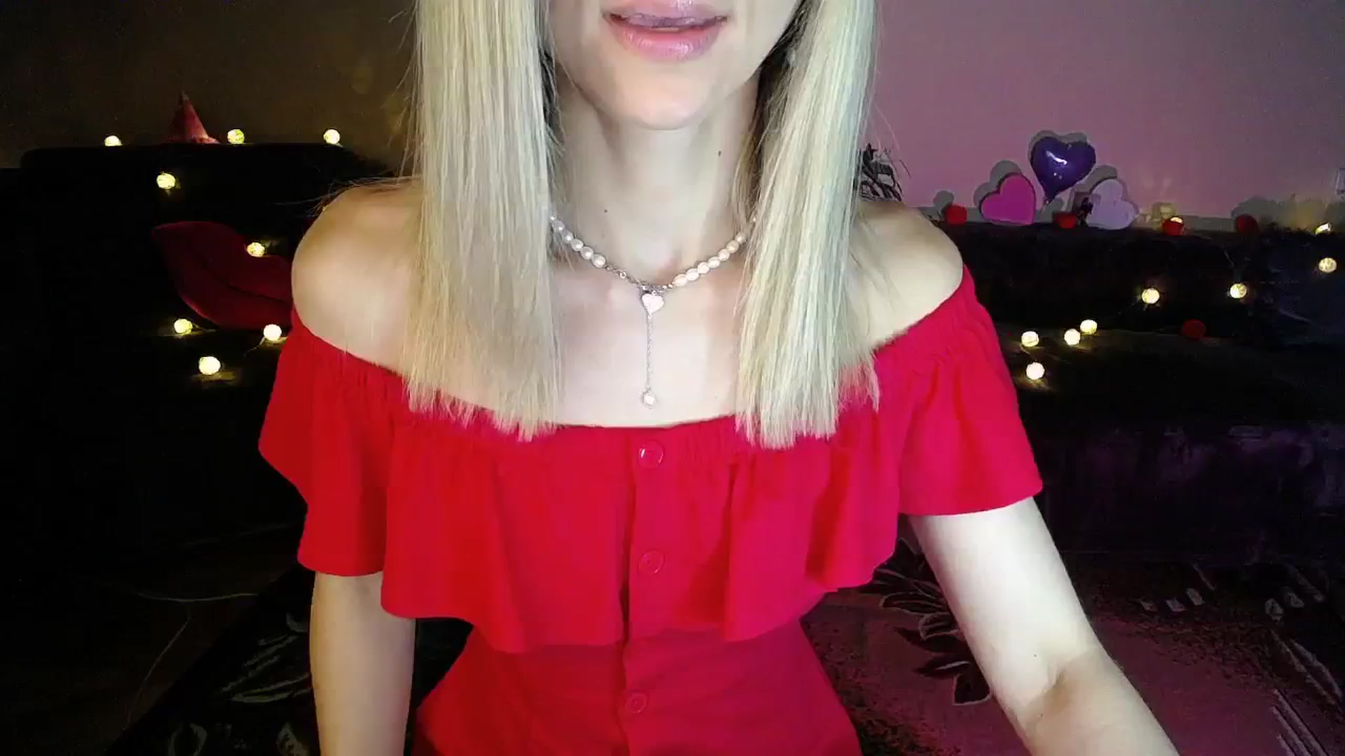 Gallery image thumbnail from Sunshine_alis's myfreecams stream on, 08/12/2025, 19:25 image 6 of 20