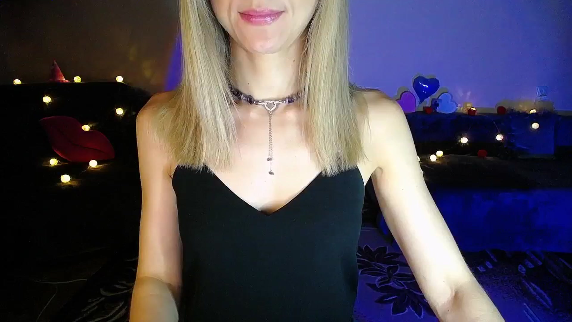 Gallery image thumbnail from Sunshine_alis's myfreecams stream on, 08/13/2025, 18:07 image 4 of 20