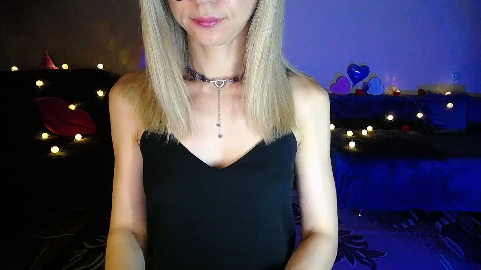 Gallery image thumbnail from Sunshine_alis's myfreecams stream on, 08/13/2025, 18:07 image 11 of 20