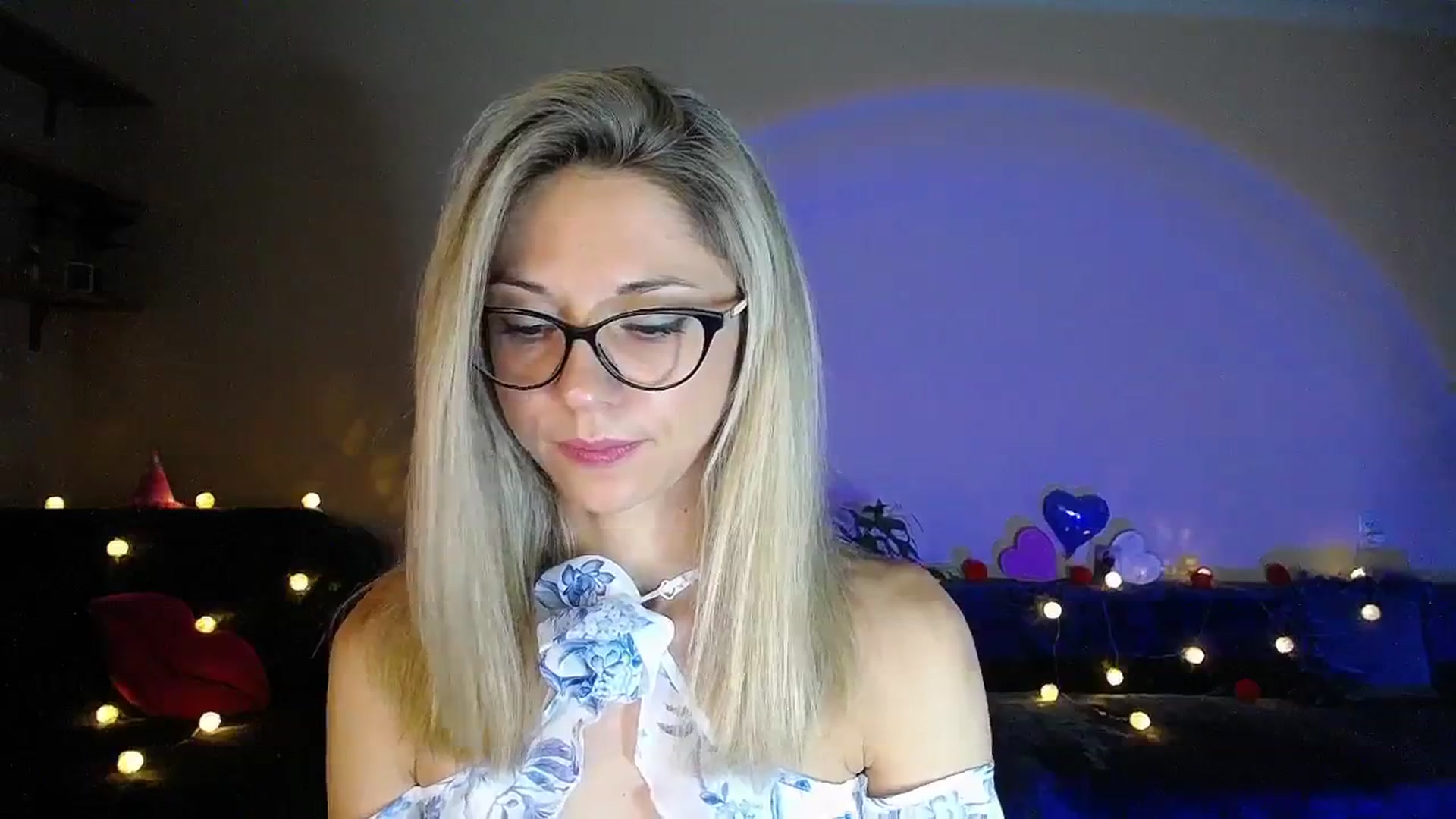 Gallery image thumbnail from Sunshine_alis's myfreecams stream on, 08/14/2025, 18:05 image 12 of 20