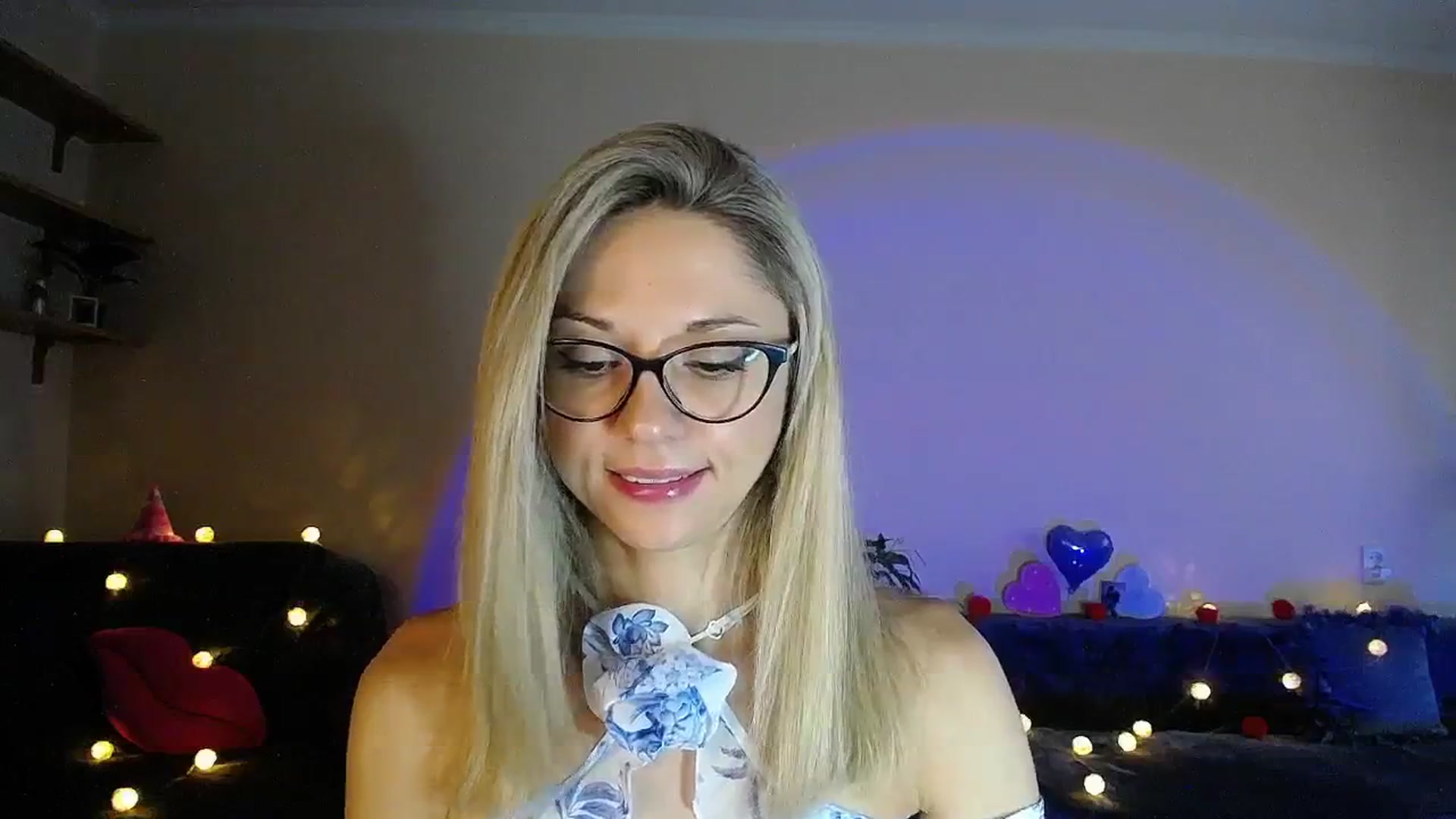 Gallery image thumbnail from Sunshine_alis's myfreecams stream on, 08/14/2025, 18:05 image 7 of 20