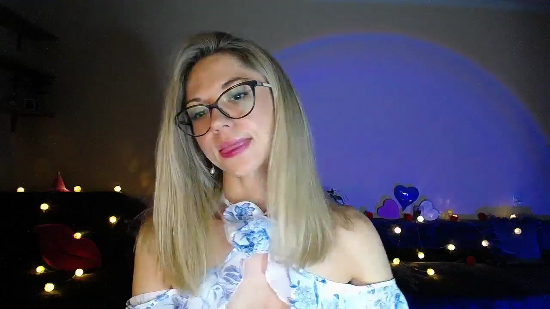 Gallery image thumbnail from Sunshine_alis's myfreecams stream on, 08/14/2025, 18:05 image 15 of 20