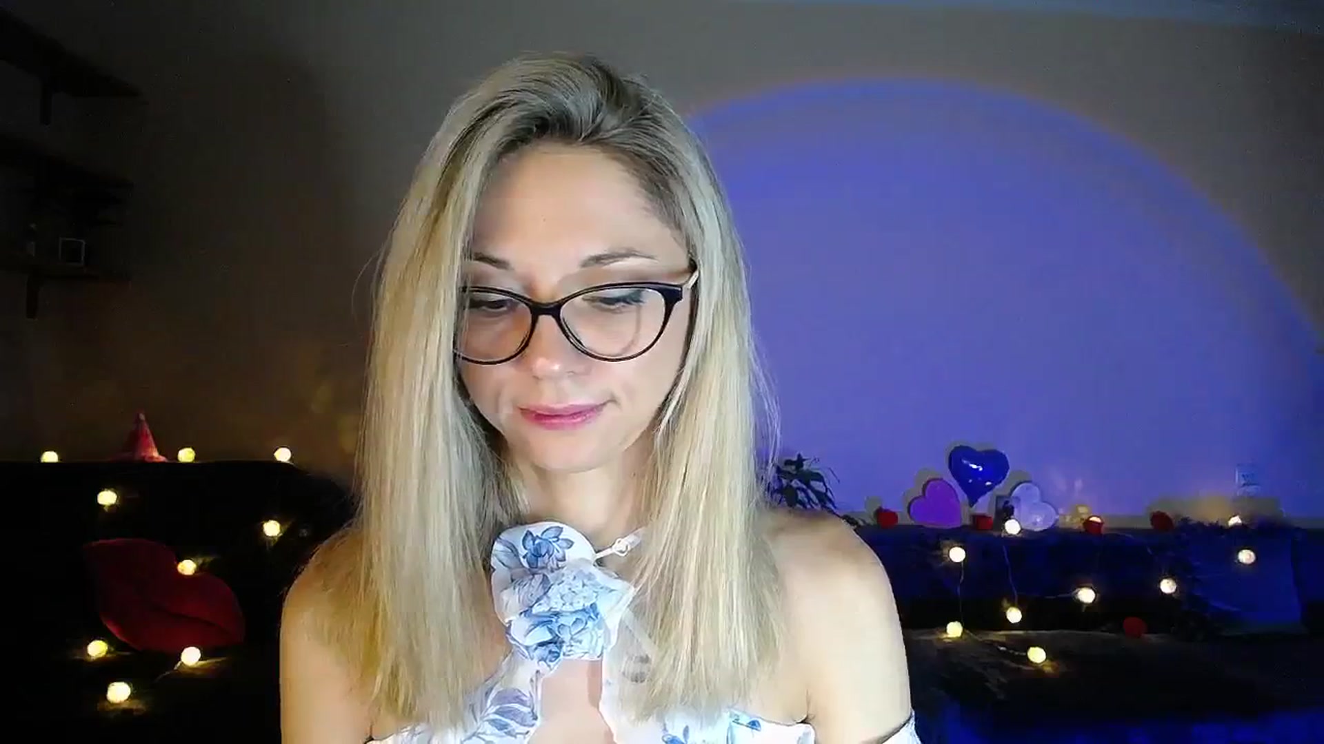 Gallery image thumbnail from Sunshine_alis's myfreecams stream on, 08/14/2025, 18:05 image 13 of 20