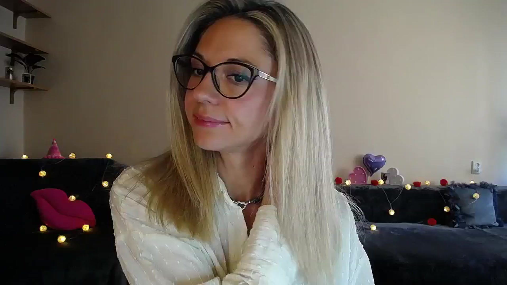 Gallery image thumbnail from Sunshine_alis's myfreecams stream on, 08/20/2025, 16:23 image 8 of 20