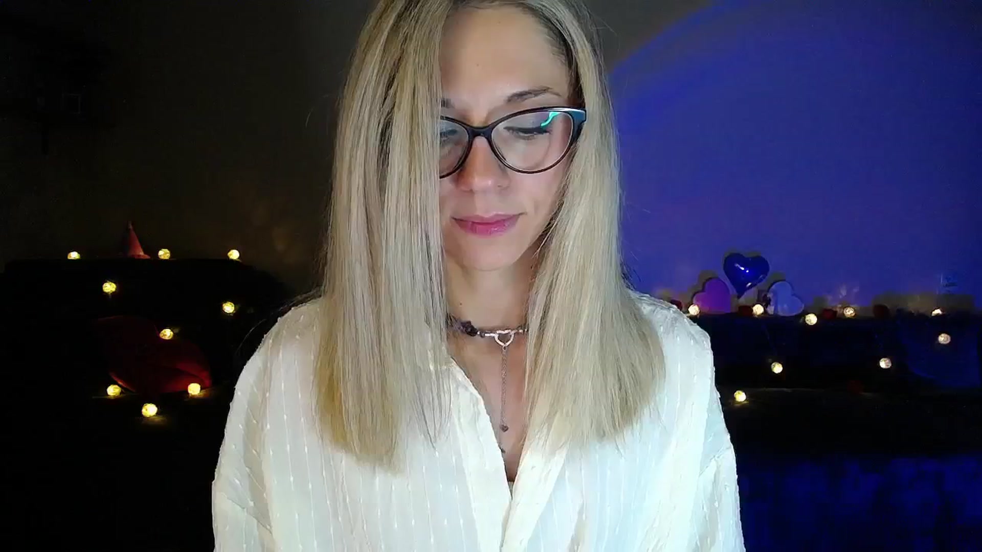 Gallery image thumbnail from Sunshine_alis's myfreecams stream on, 08/20/2025, 17:41 image 13 of 20