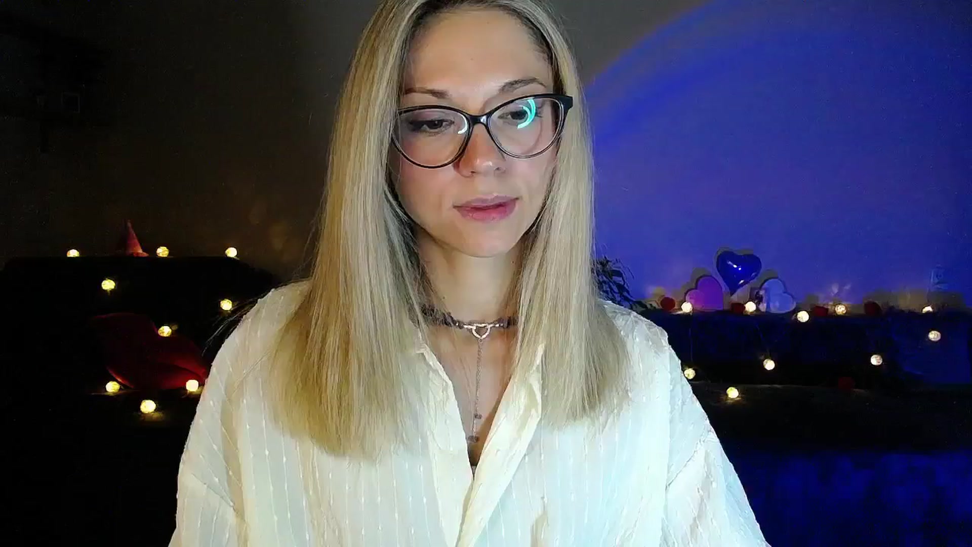 Gallery image thumbnail from Sunshine_alis's myfreecams stream on, 08/20/2025, 17:41 image 16 of 20