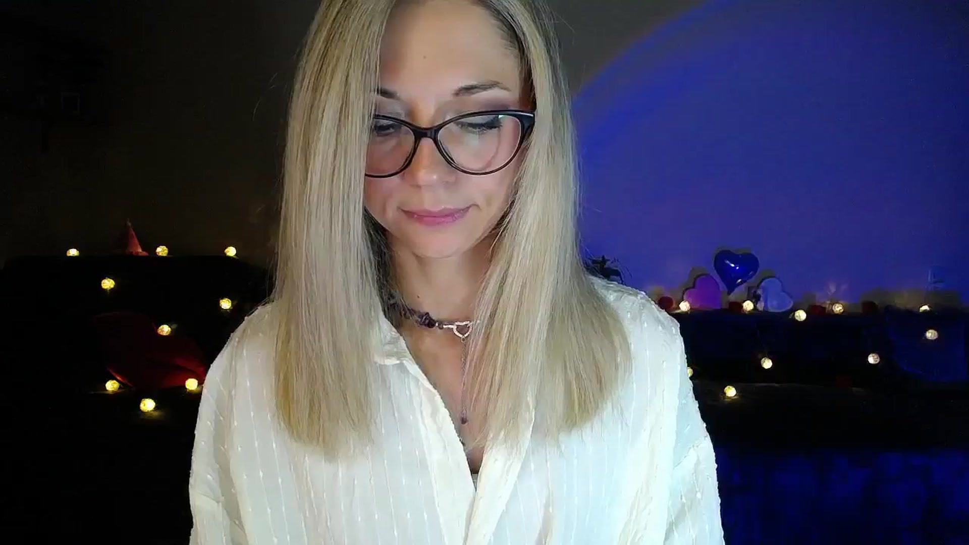 Gallery image thumbnail from Sunshine_alis's myfreecams stream on, 08/20/2025, 17:41 image 11 of 20