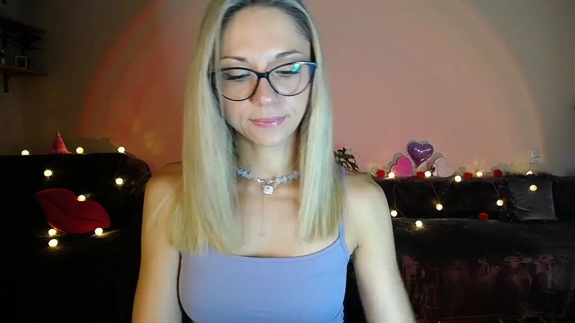 Gallery image thumbnail from Sunshine_alis's myfreecams stream on, 08/22/2025, 18:07 image 1 of 20