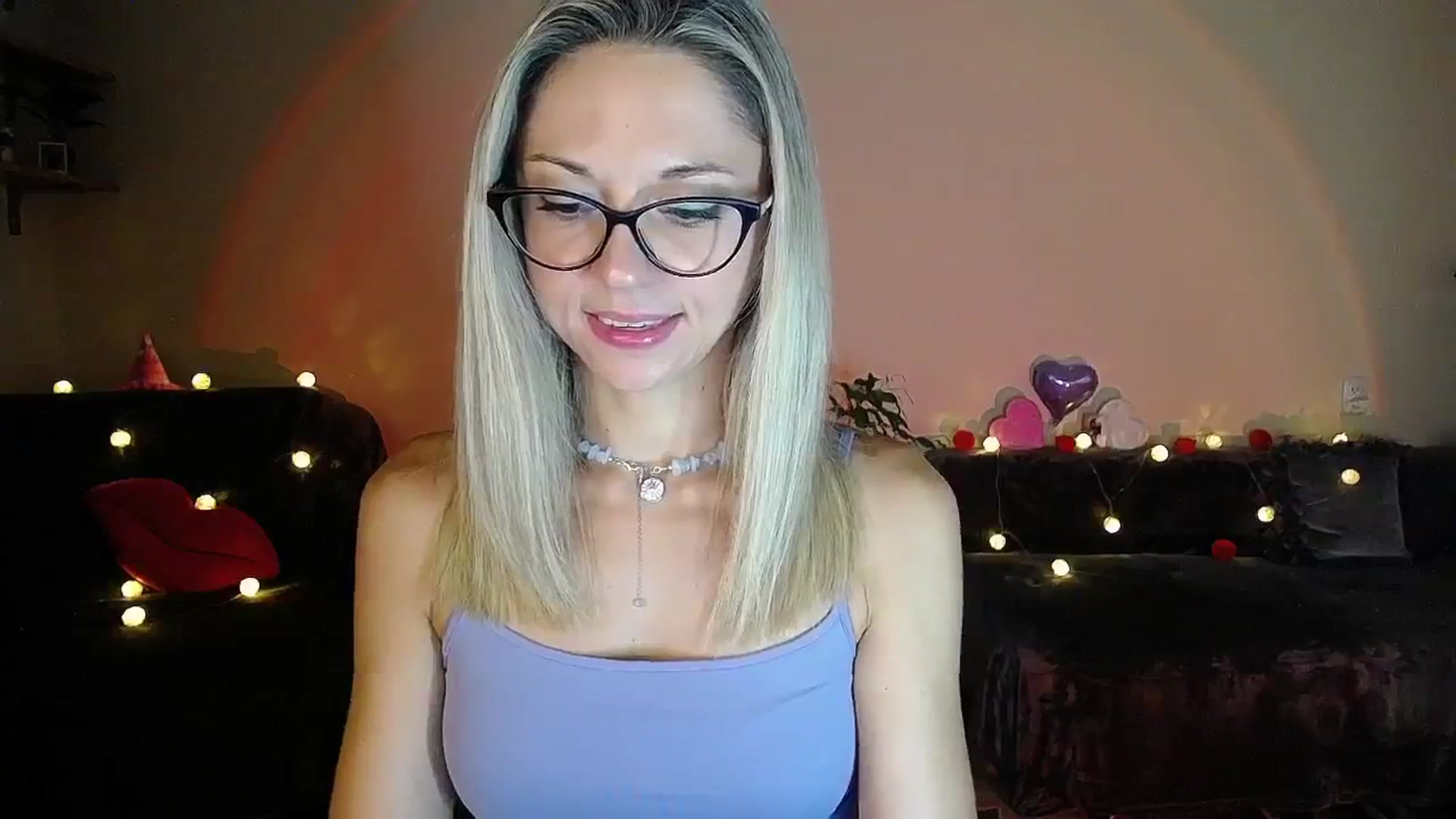 Gallery image thumbnail from Sunshine_alis's myfreecams stream on, 08/22/2025, 18:07 image 10 of 20