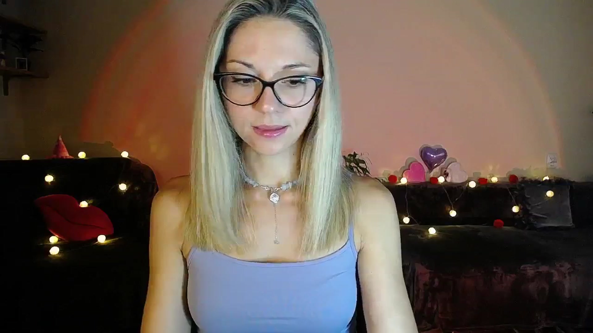 Gallery image thumbnail from Sunshine_alis's myfreecams stream on, 08/22/2025, 18:07 image 14 of 20