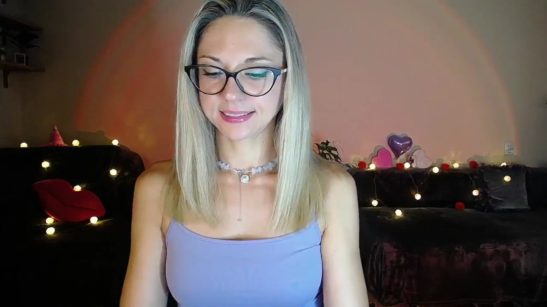 Gallery image thumbnail from Sunshine_alis's myfreecams stream on, 08/22/2025, 18:07 image 4 of 20