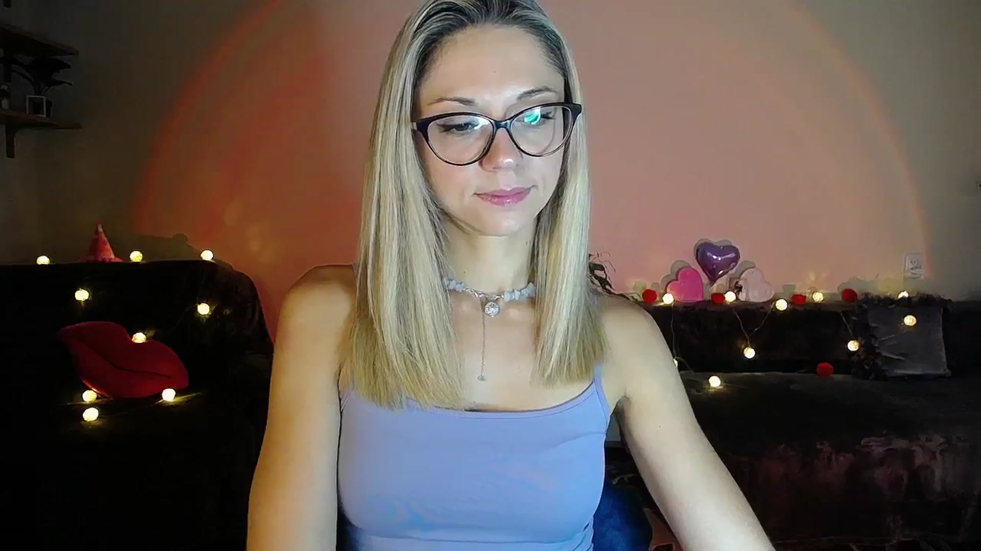 Gallery image thumbnail from Sunshine_alis's myfreecams stream on, 08/22/2025, 18:07 image 2 of 20