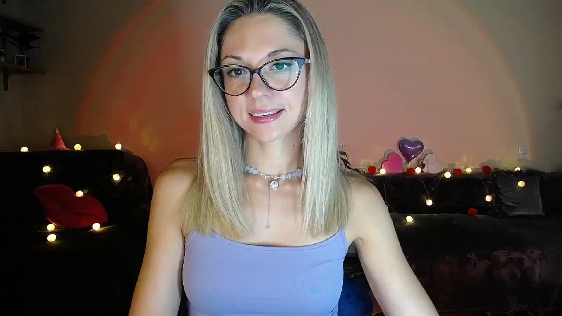 Gallery image thumbnail from Sunshine_alis's myfreecams stream on, 08/22/2025, 18:07 image 8 of 20