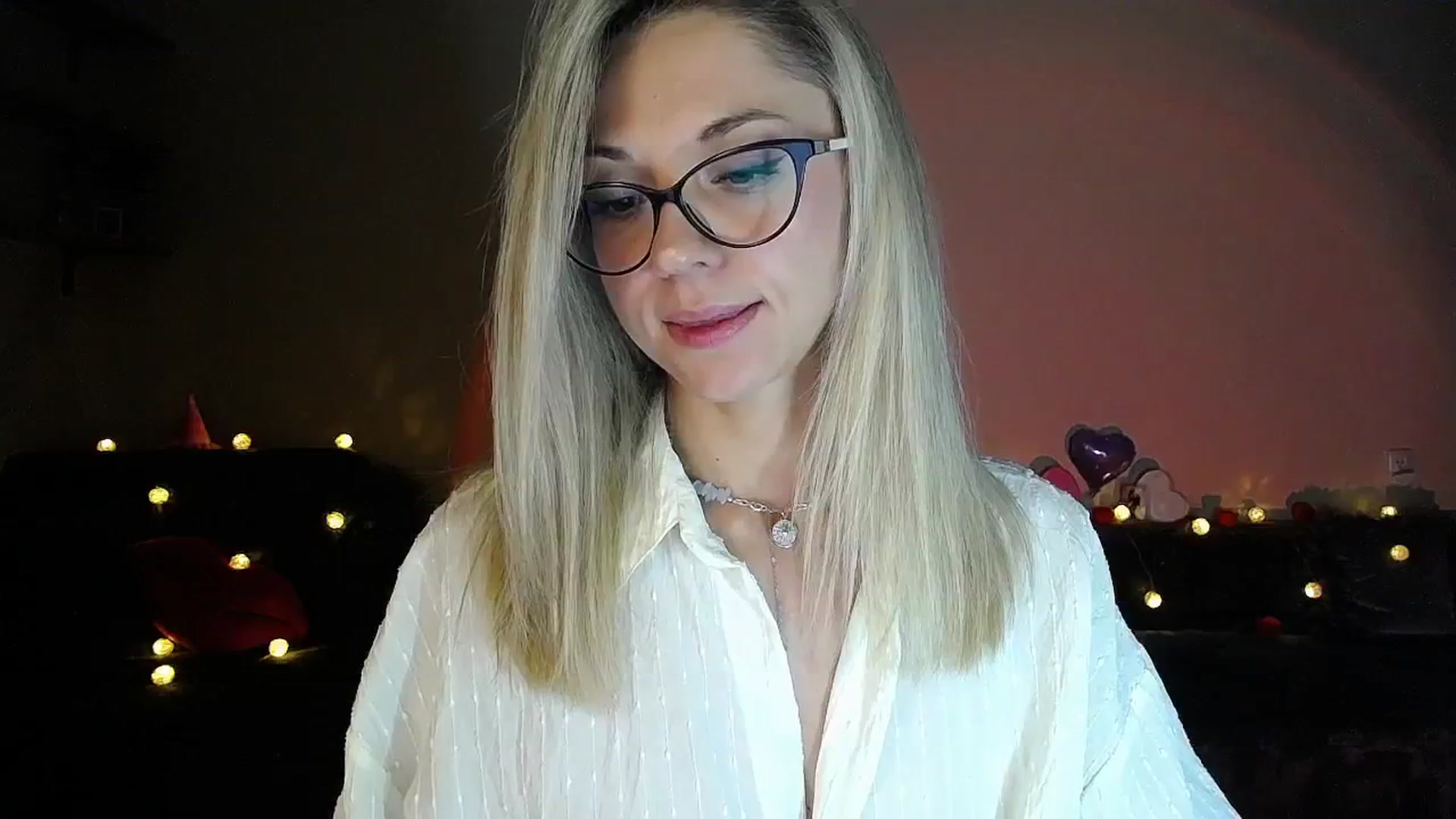 Gallery image thumbnail from Sunshine_alis's myfreecams stream on, 08/23/2025, 18:41 image 10 of 20