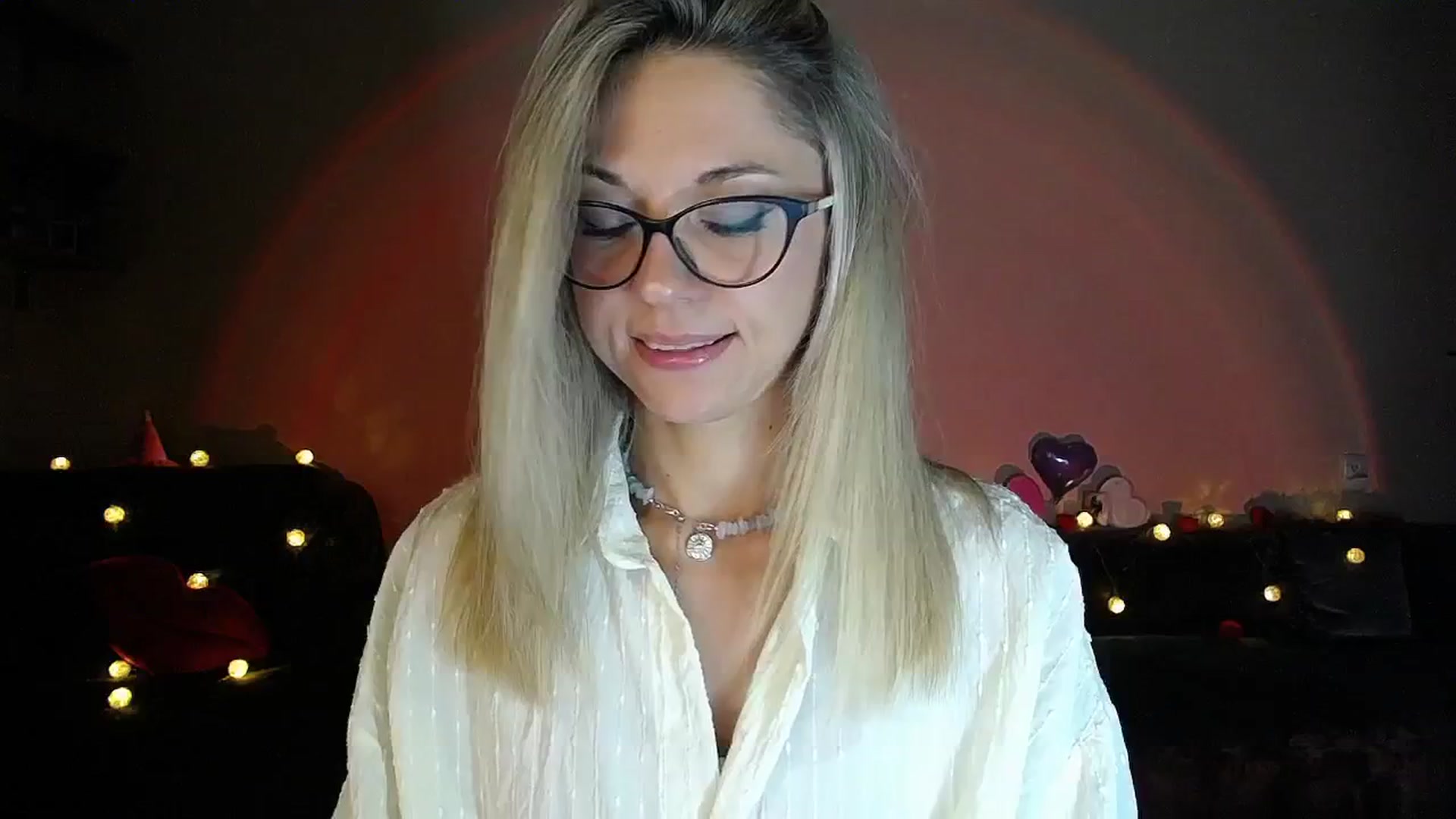 Gallery image thumbnail from Sunshine_alis's myfreecams stream on, 08/23/2025, 18:41 image 3 of 20