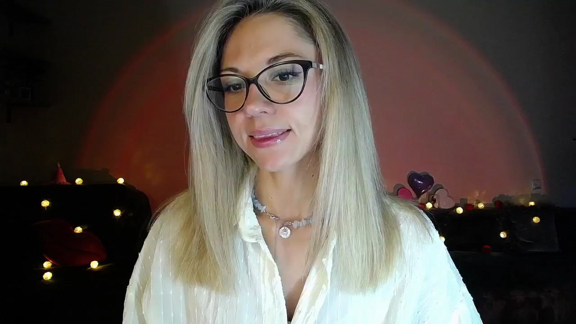 Gallery image thumbnail from Sunshine_alis's myfreecams stream on, 08/23/2025, 18:41 image 1 of 20