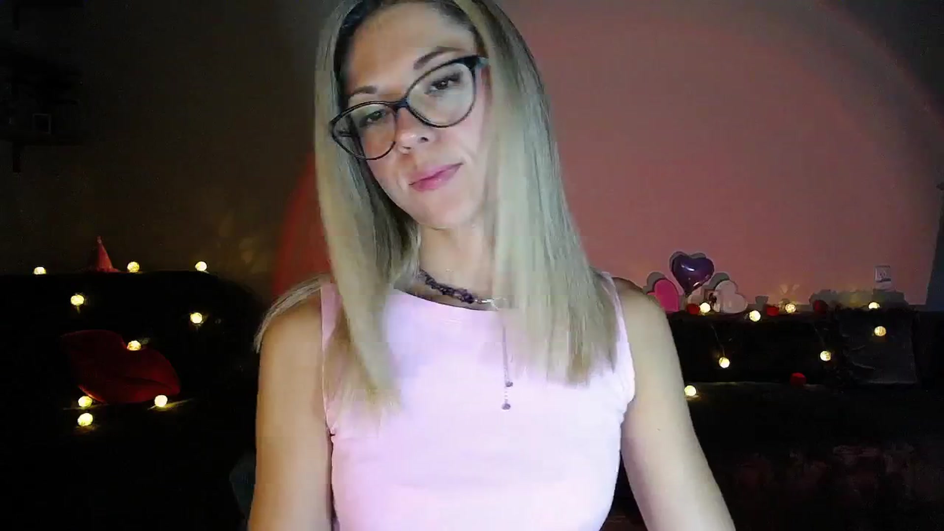 Gallery image thumbnail from Sunshine_alis's myfreecams stream on, 08/25/2025, 17:22 image 18 of 20