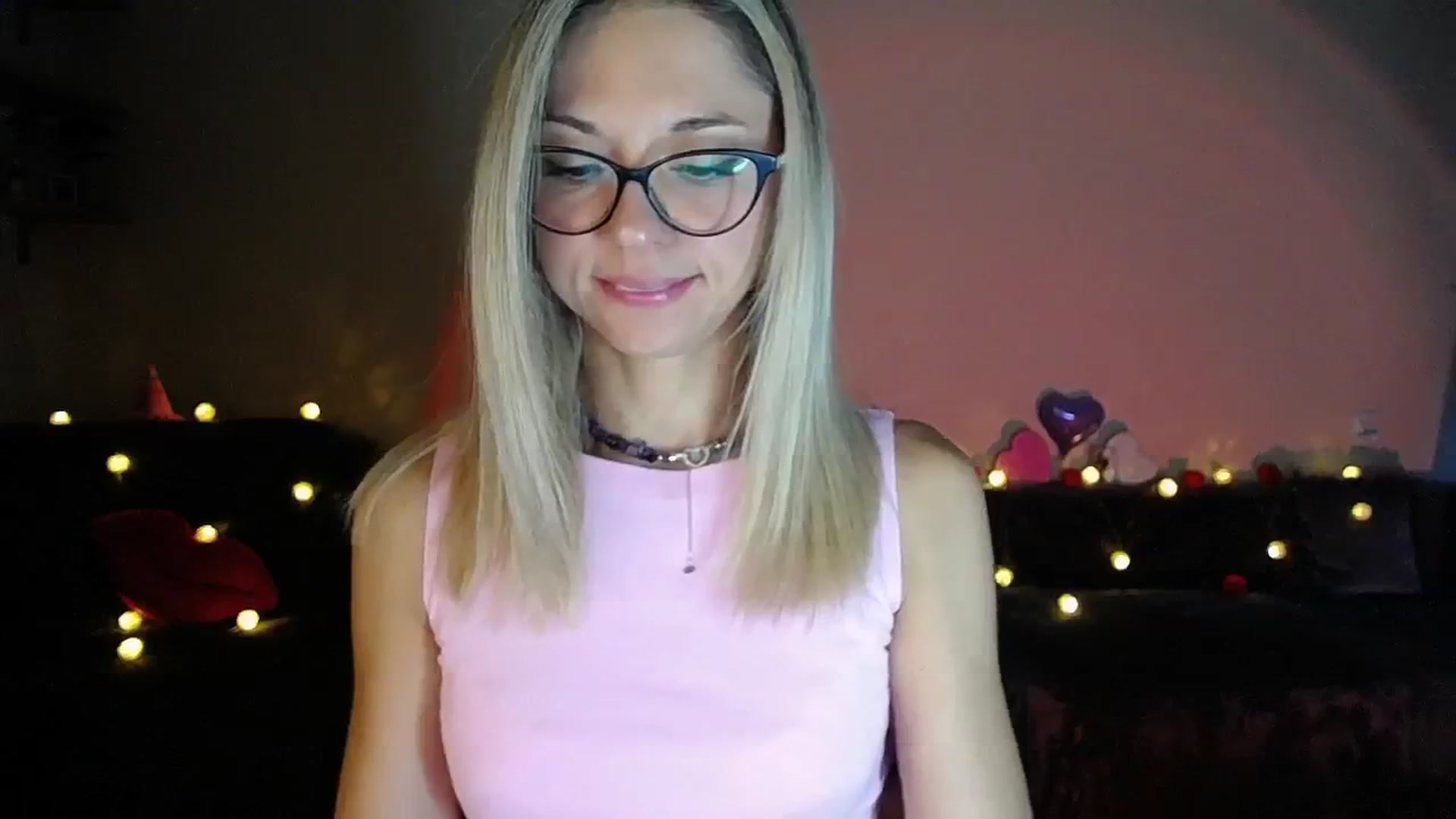 Gallery image thumbnail from Sunshine_alis's myfreecams stream on, 08/25/2025, 17:22 image 14 of 20