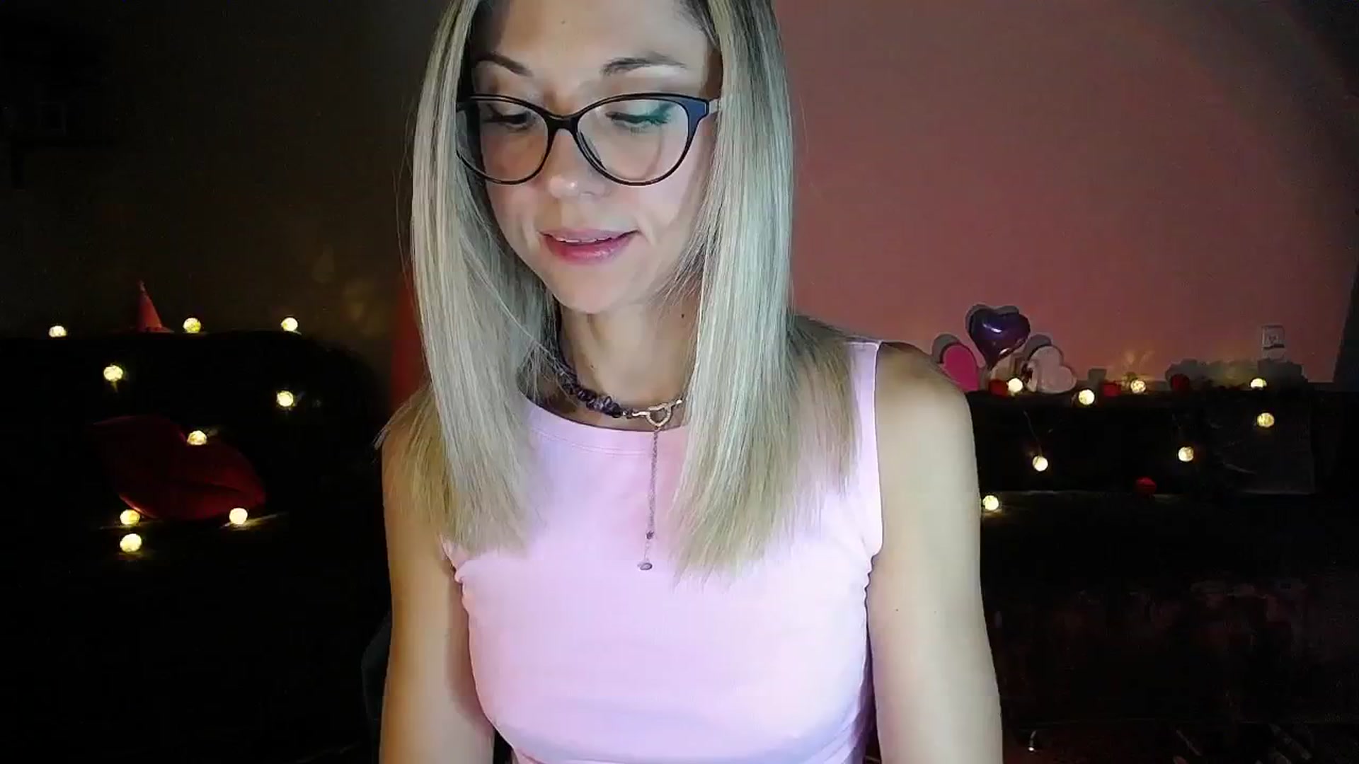 Gallery image thumbnail from Sunshine_alis's myfreecams stream on, 08/25/2025, 17:43 image 5 of 20